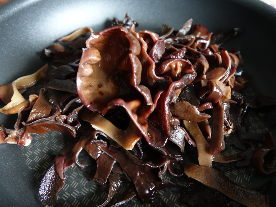 Черный древесный гриб рецепты с фото простые